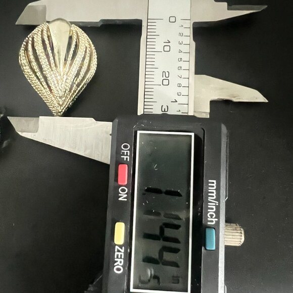 Vintage Coro Silver Tone Clip-On Earrings Teardrop Design Hot Air Balloon - Picture 10 of 11